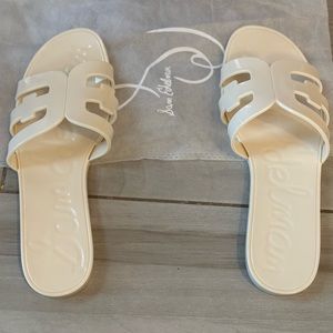 Sam Edelman Women’s Bay Jelly Sandal - Ivory